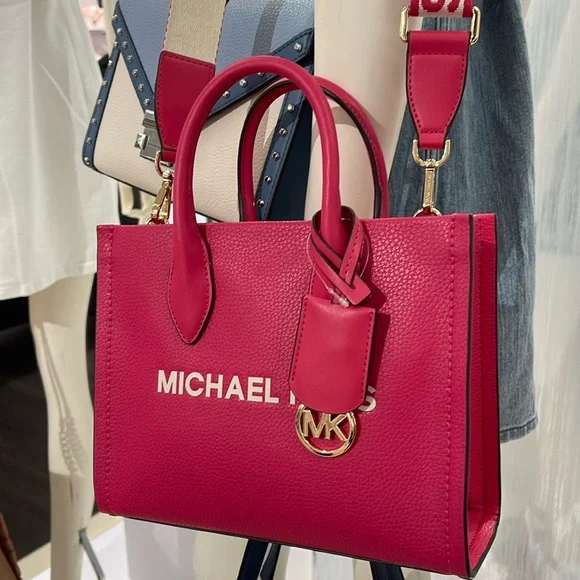 MICHAEL KORS
Mirella Small Pebbled Leather Crossbody Bag Tote
Electric Pink
NWT - Picture 6 of 16